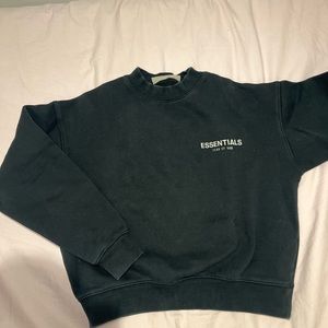 Essentials crew neck